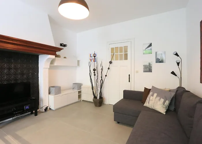 Schuman Brussels Flat