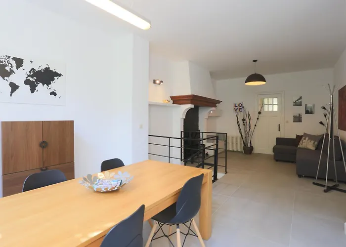 Schuman Brussels Flat
